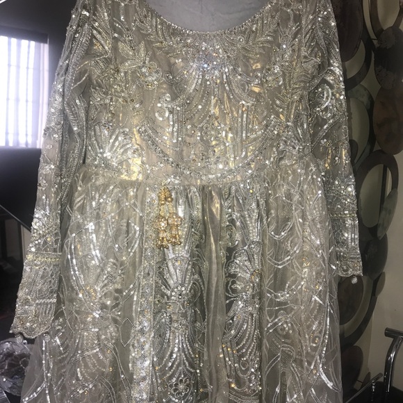 Pakistani/Indian Dress - Picture 10 of 10